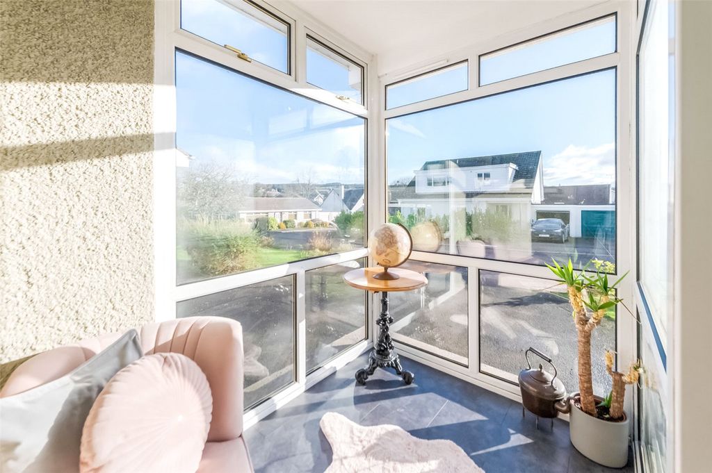 Property photo 2 of 35 Picture No. 10