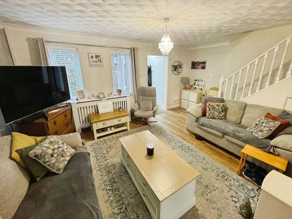 Property photo 2 of 22