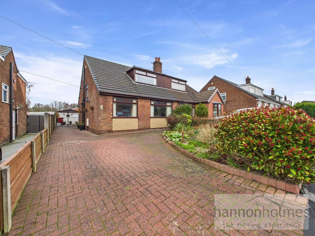 Property photo 1 of 45 Cam05283G0-Pr0137-Still001