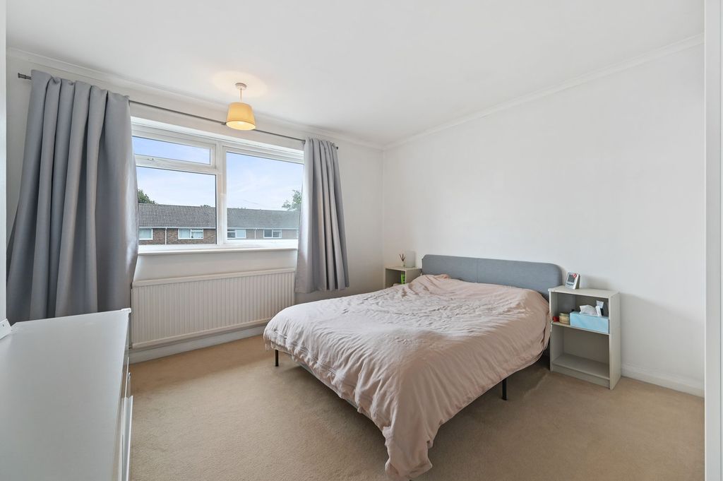 Property photo 2 of 7