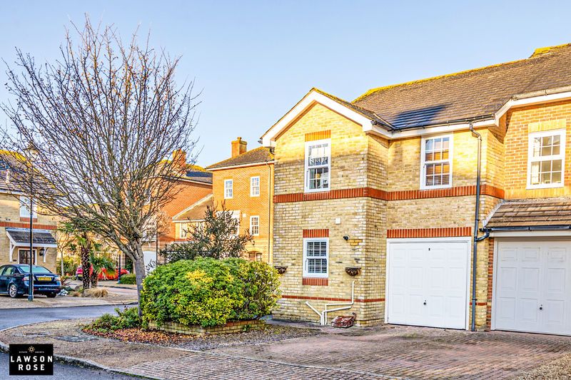 Property photo 1 of 29 .