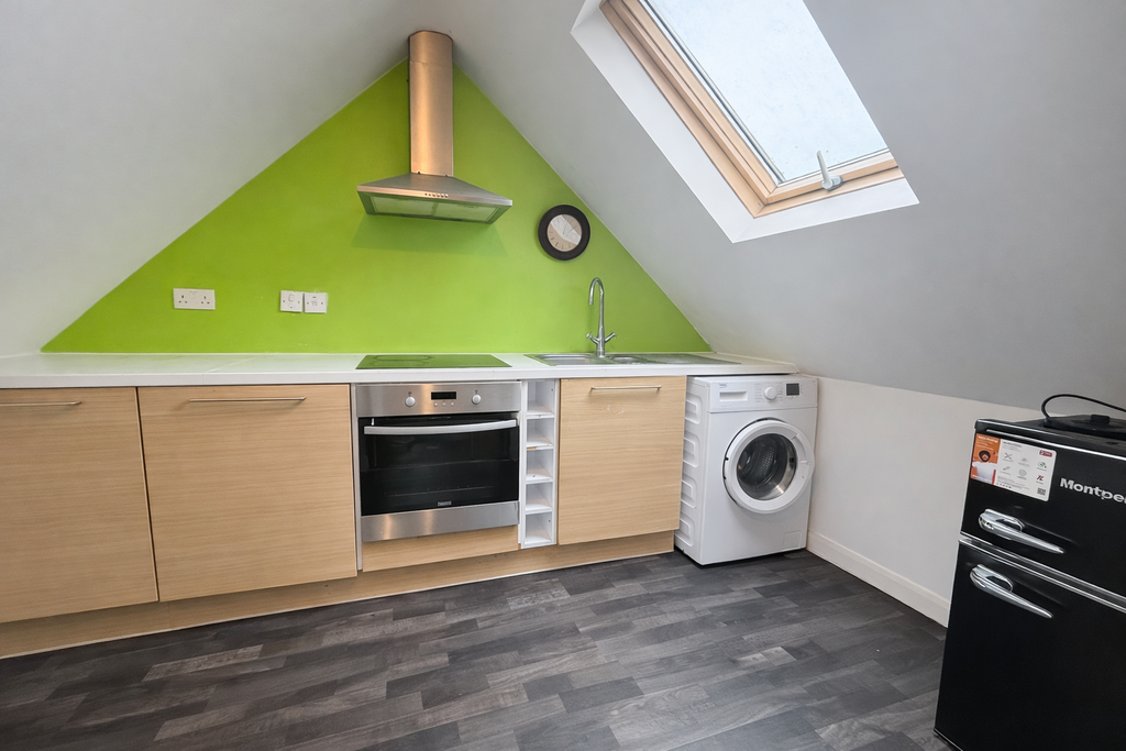 Property photo 1 of 4