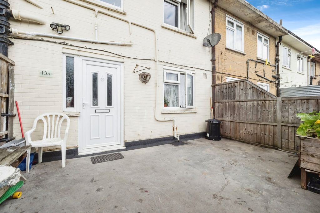 Property photo 1 of 17 Photo