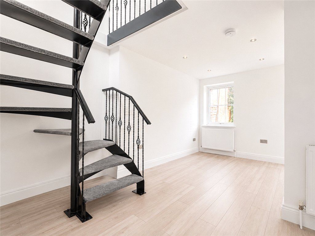 Property photo 3 of 11 Picture No. 06