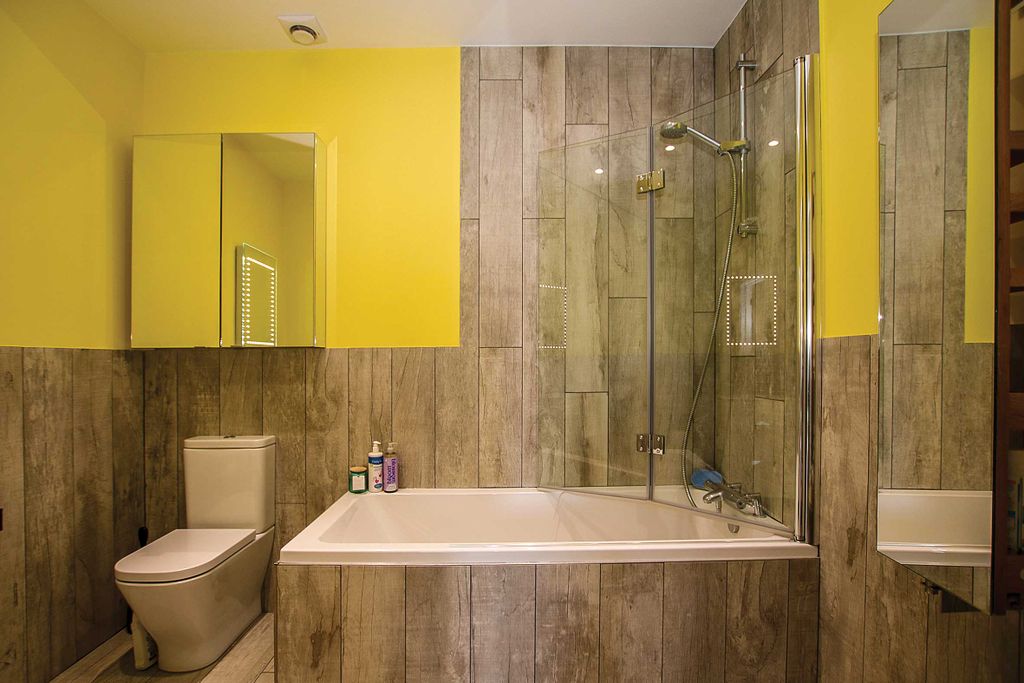 Additional image 9 of 3 bed property for saleRue Des Freres, St Peter Port, Guernsey GY1