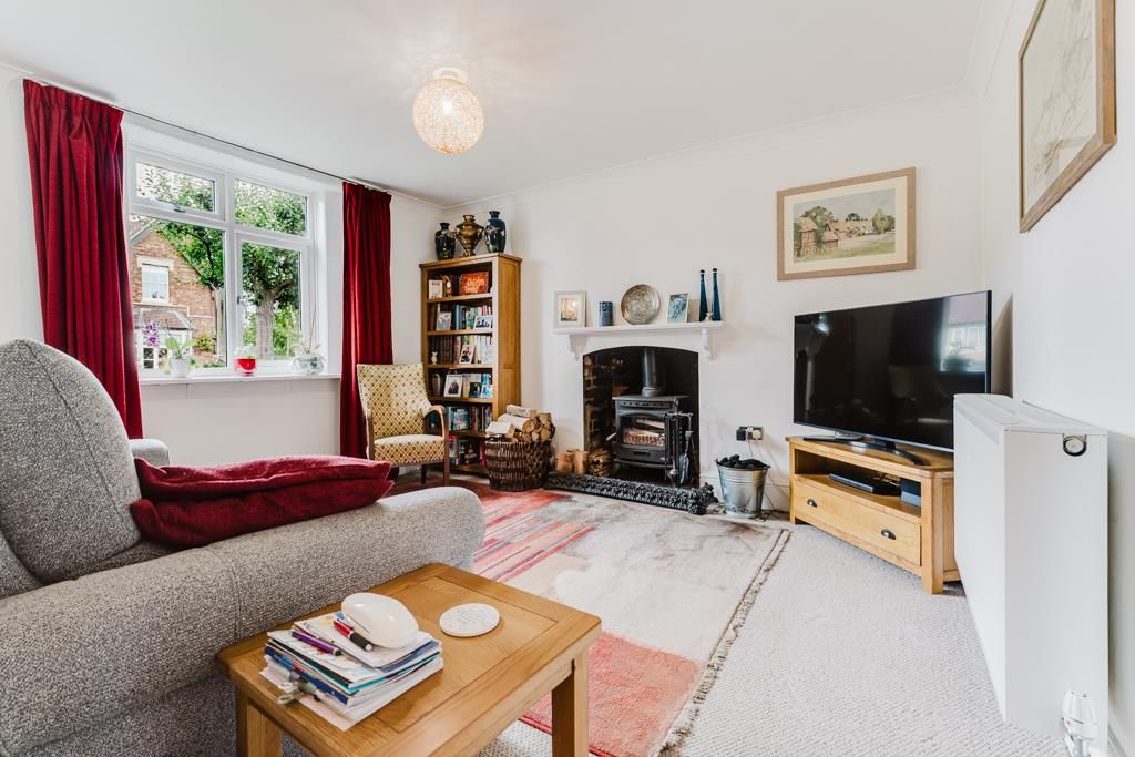 Property photo 2 of 34 11 Station Road, Rushton (16 Of 36).Jpg