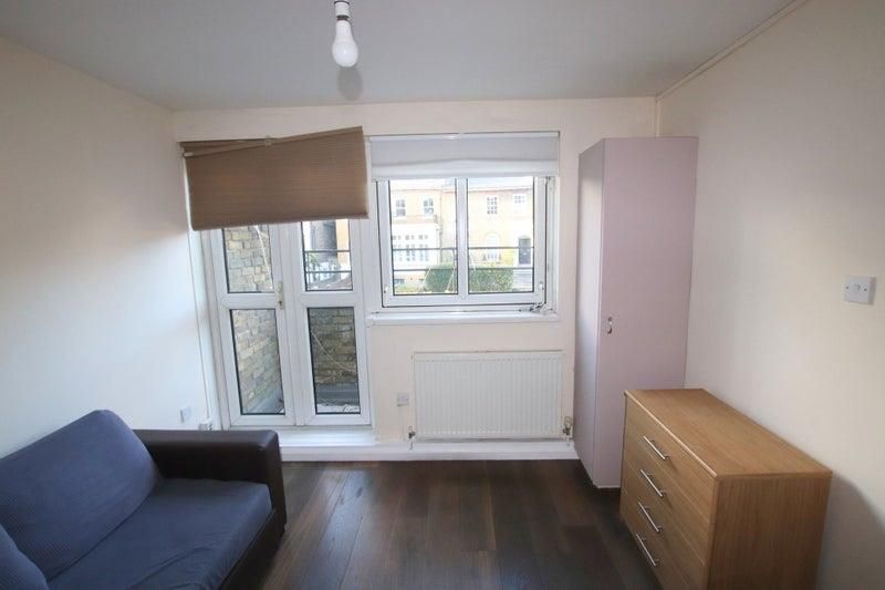 Property photo 2 of 6 90509995.Jpg
