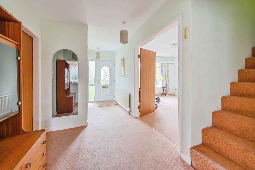 Property photo 3 of 18 55Ortonroad-9.Jpg