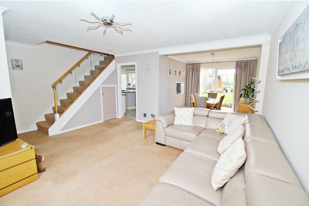 Property photo 2 of 14 4807234