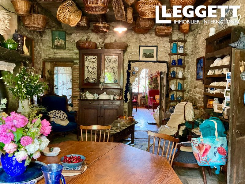 Property photo 2 of 10