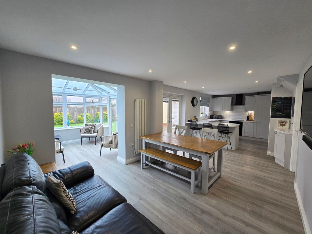 Property photo 3 of 36 Kitchen/Family Room