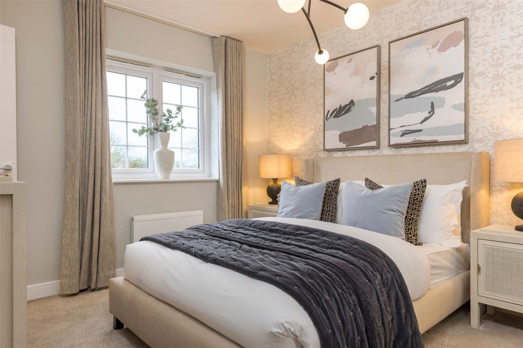 Property photo 2 of 10 Bedroom