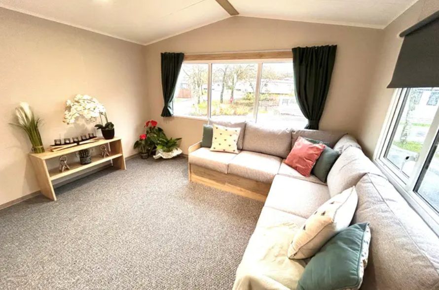 Property photo 3 of 21 6