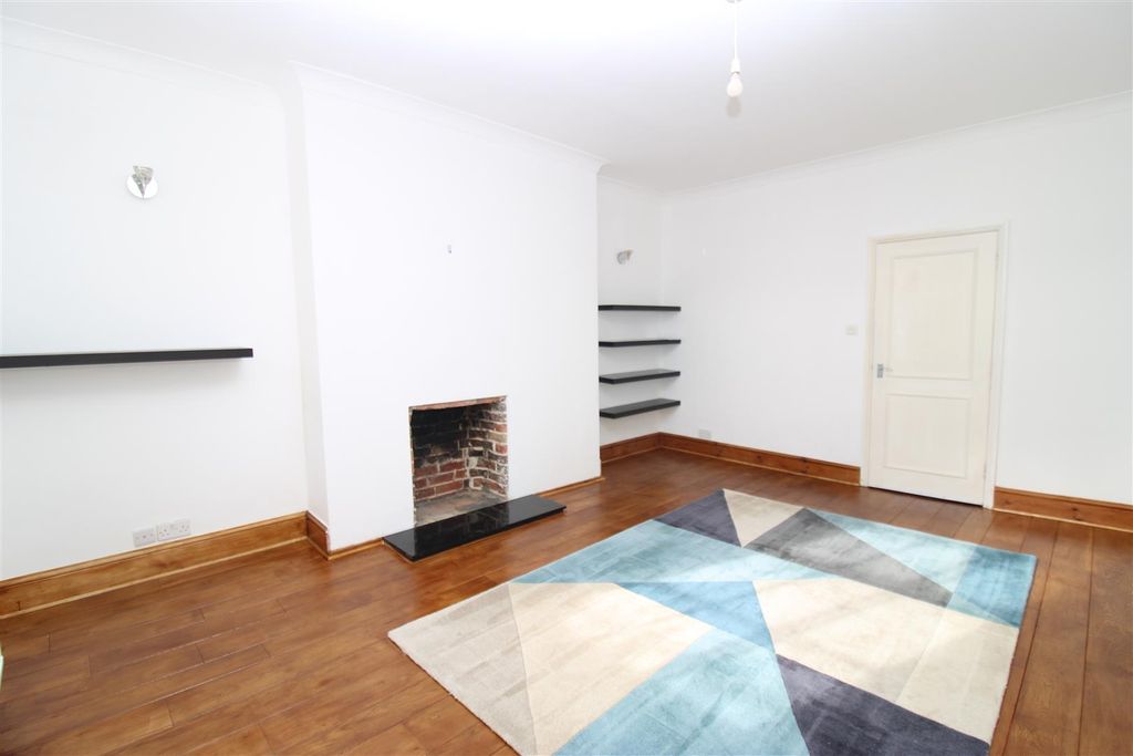 Property photo 2 of 8 Living Room