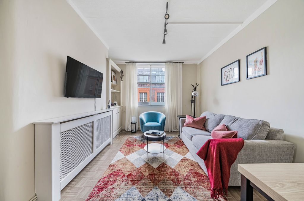 Property photo 3 of 15 Bedroom 1