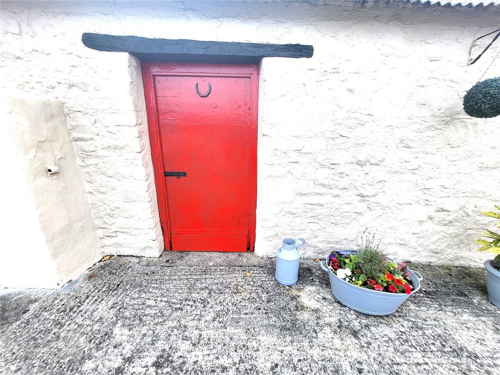 Property photo 2 of 12 Picture No. 05