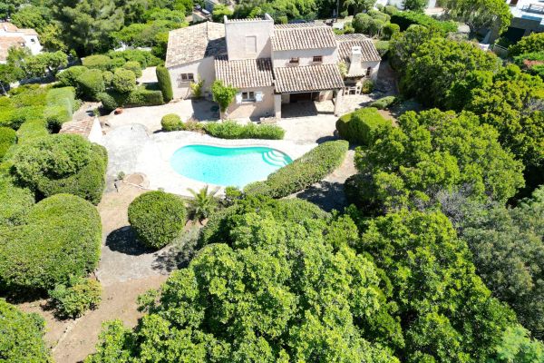 Property photo 3 of 7