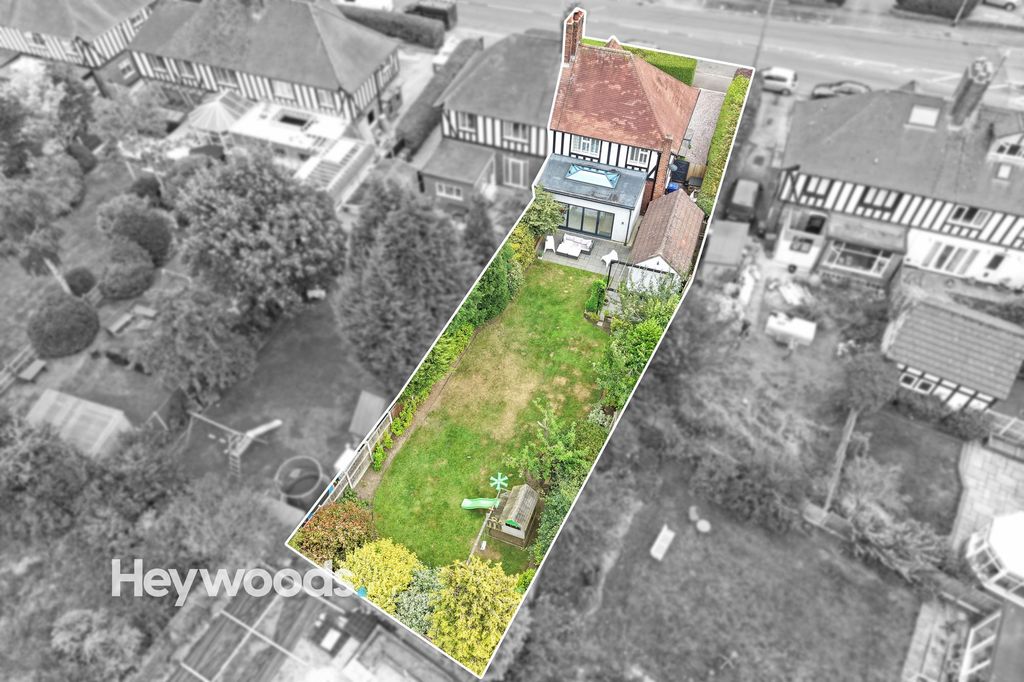 Property photo 2 of 48