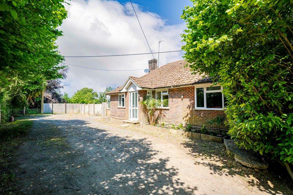 Property photo 1 of 17 Photo 1