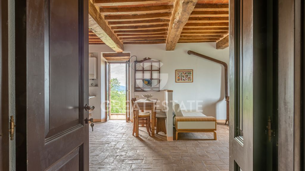 Property photo 2 of 45 Interiors