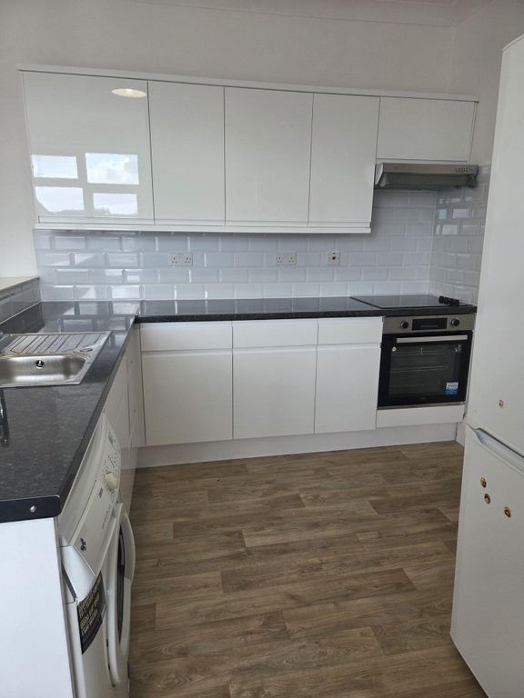 Property photo 3 of 6 Photo 3