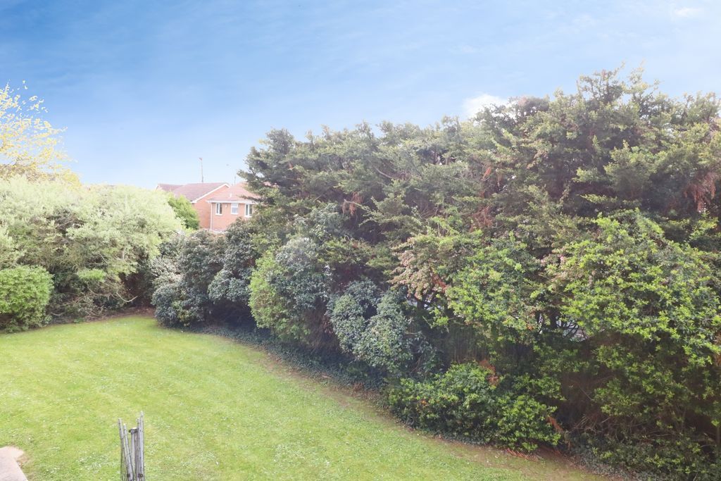 Property photo 2 of 19 Photo 15