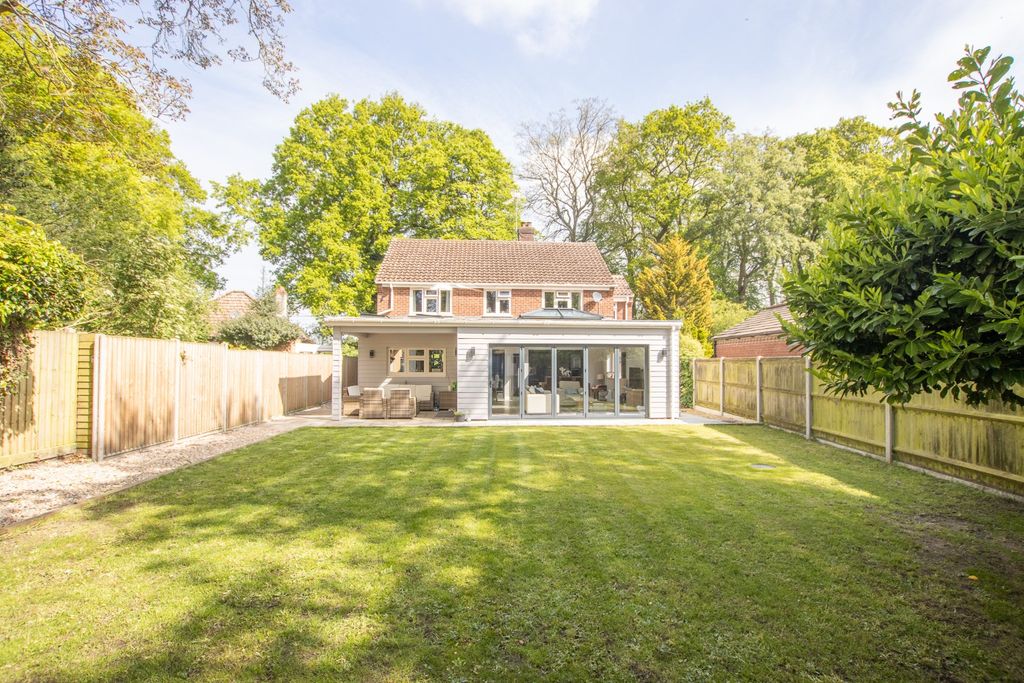 Property photo 2 of 33 3274833