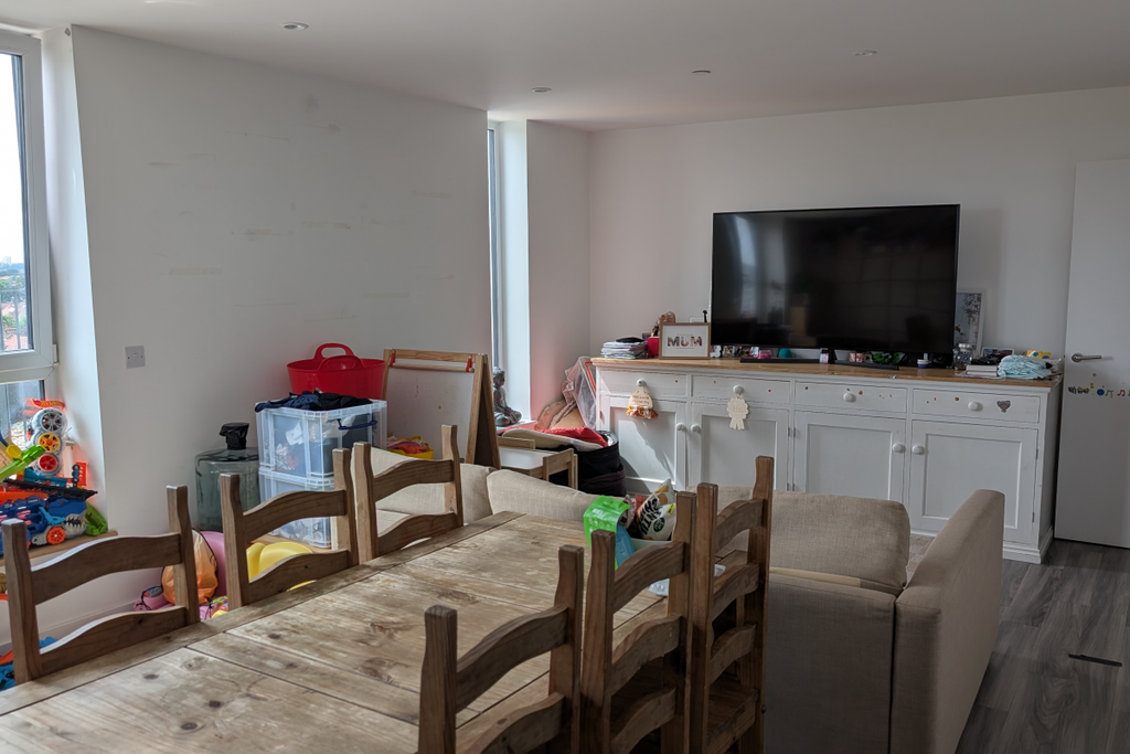 Property photo 3 of 10