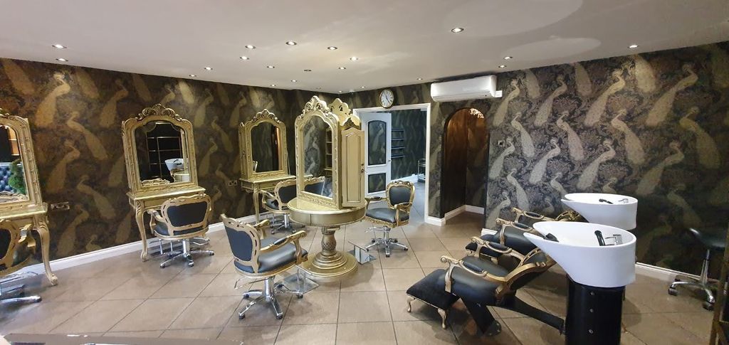 Property photo 3 of 6