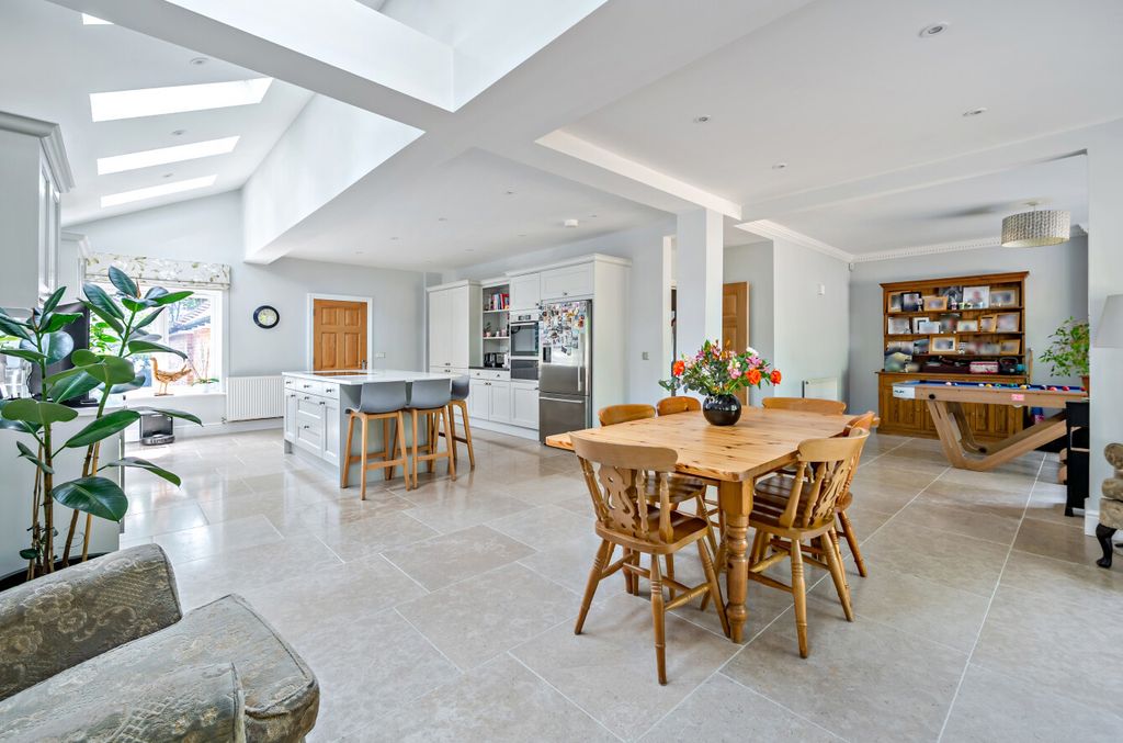 Property photo 3 of 37 36-6A61F0E7A83B5-...