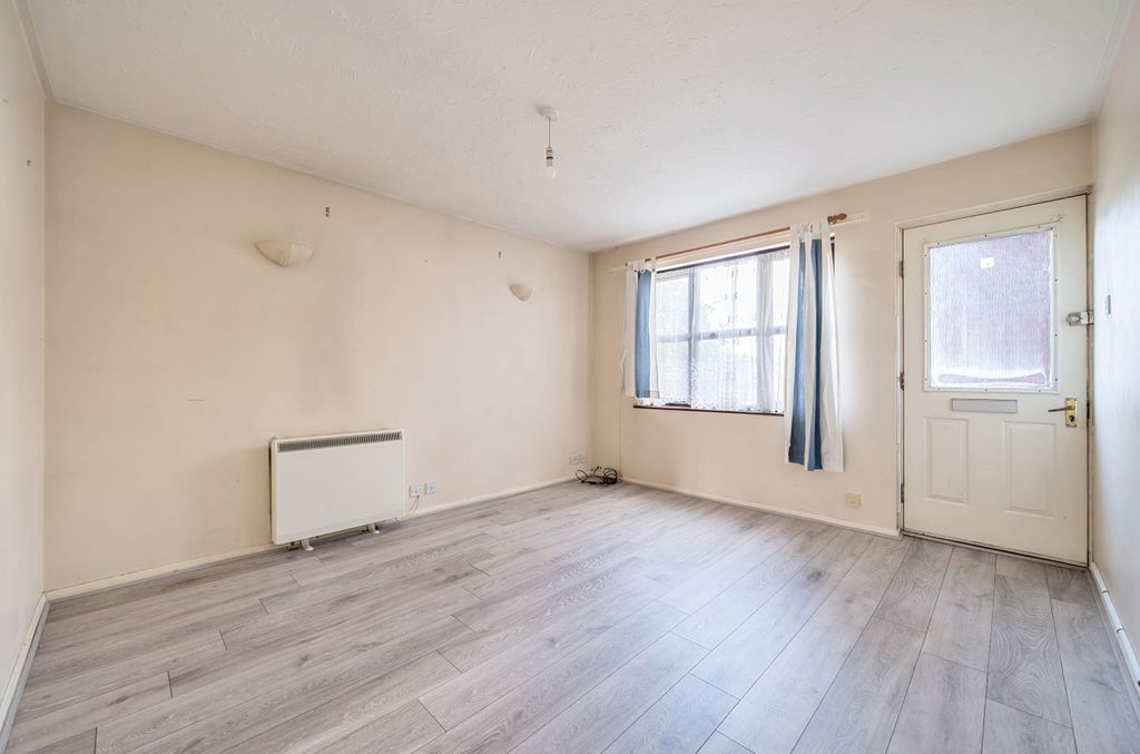 Property photo 2 of 8 1102909 (3).Jpg