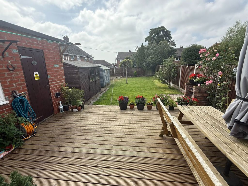 Property photo 1 of 25