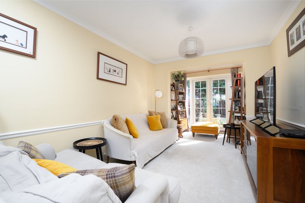 Property photo 3 of 17