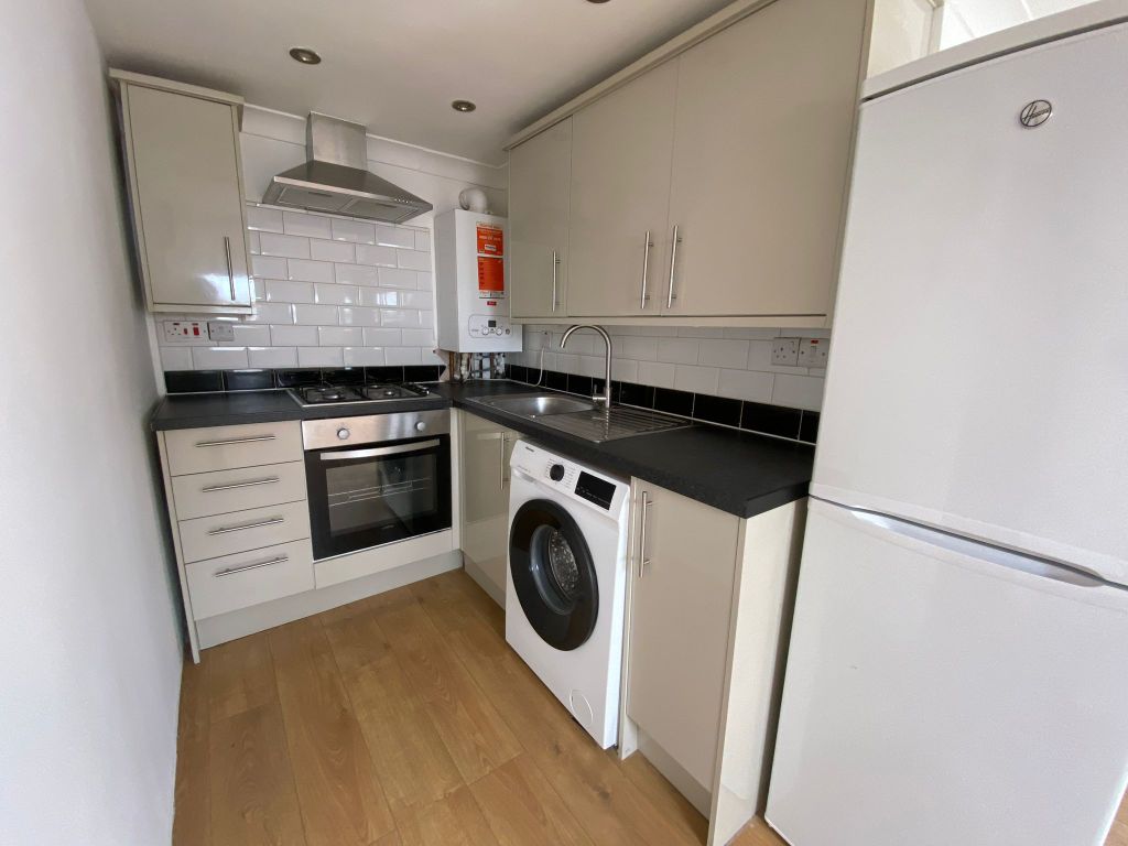 Property photo 1 of 4
