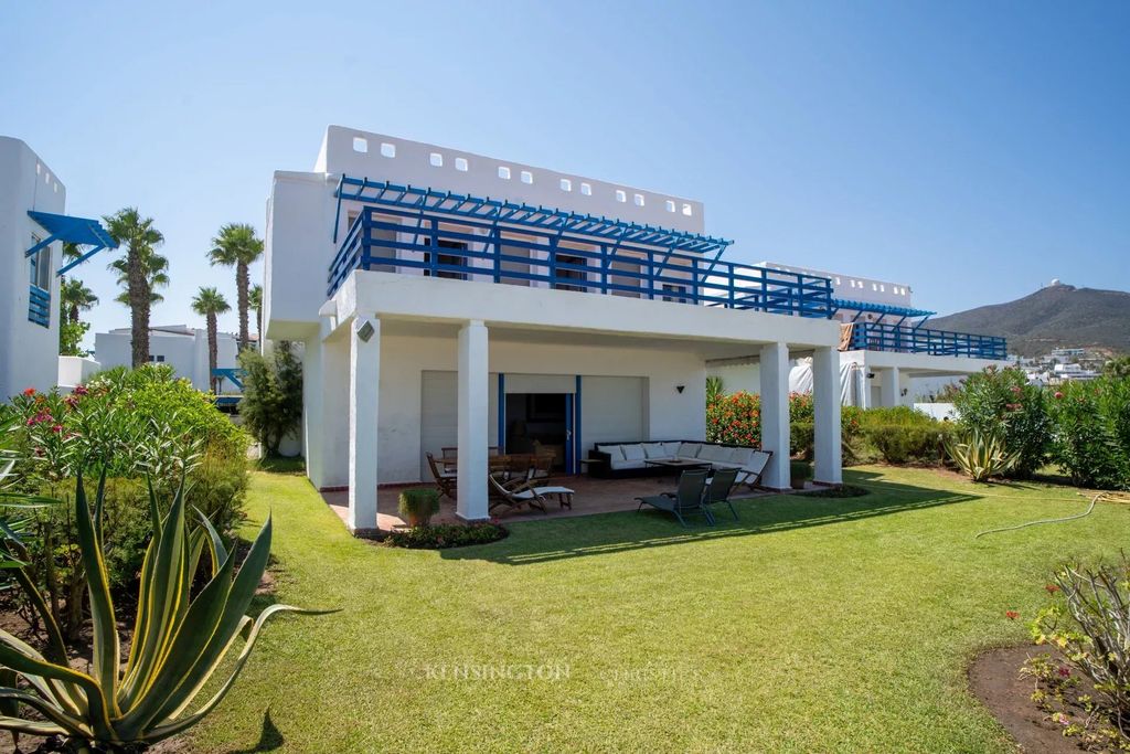 Property photo 2 of 35