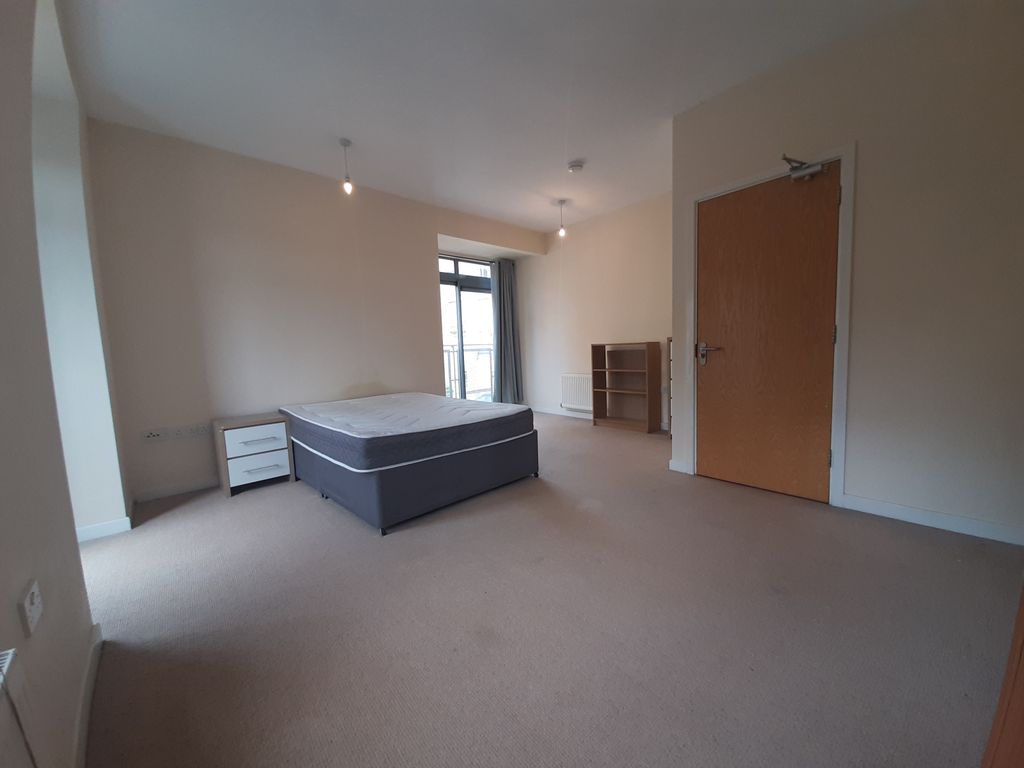 Property photo 2 of 12 Gallery