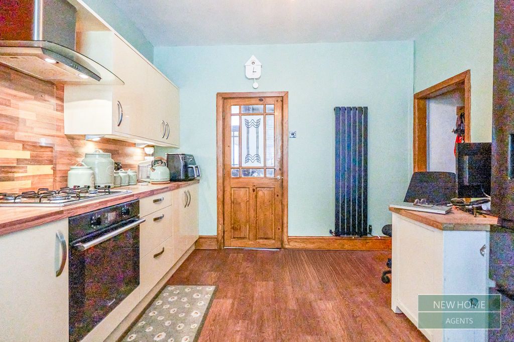 Property photo 3 of 11 Photo 9
