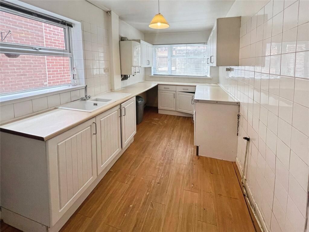 Property photo 3 of 4