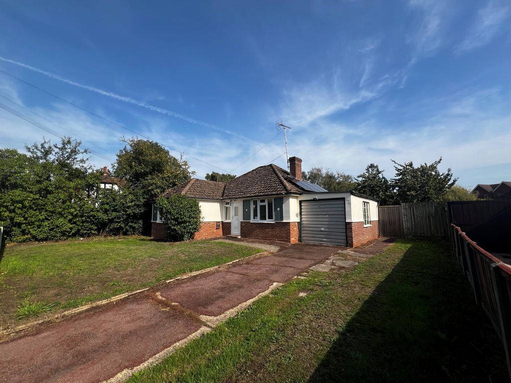 Property photo 1 of 10 External