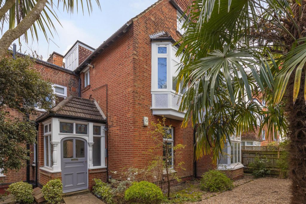 Property photo 1 of 13