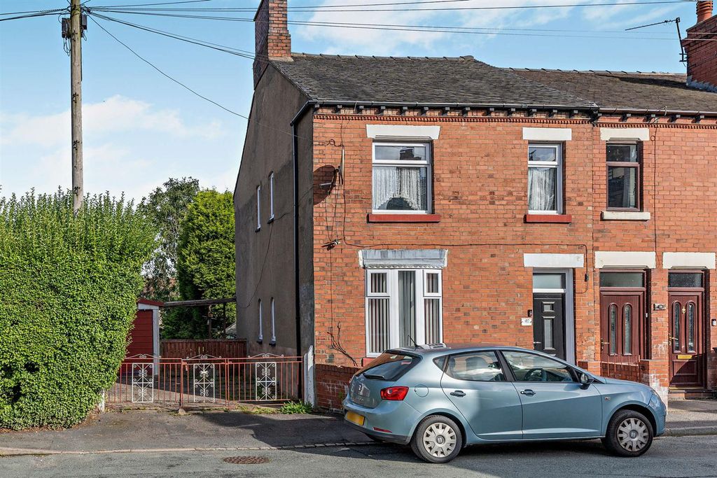 Property photo 1 of 16