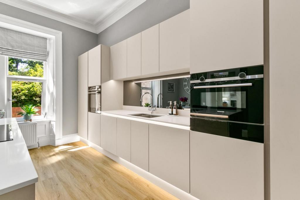 Additional image 7 of 3 bed flat for saleWellhall Road, Hamilton ML3