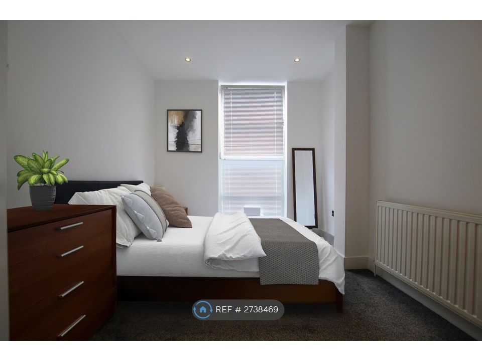 Property photo 2 of 9 Bedroom