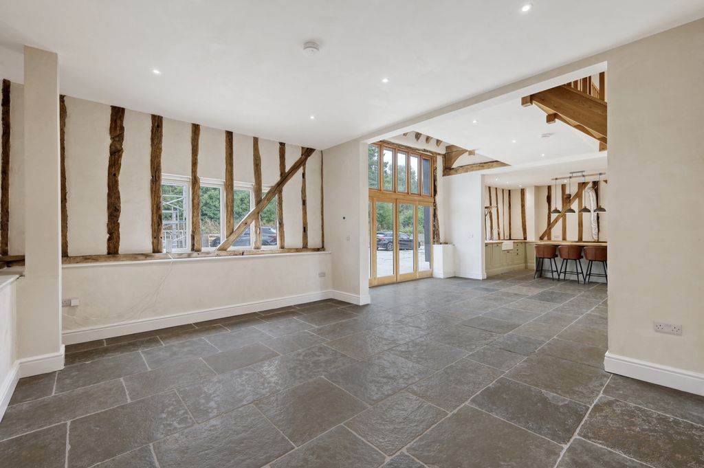 Property photo 3 of 27 Picture No. 66