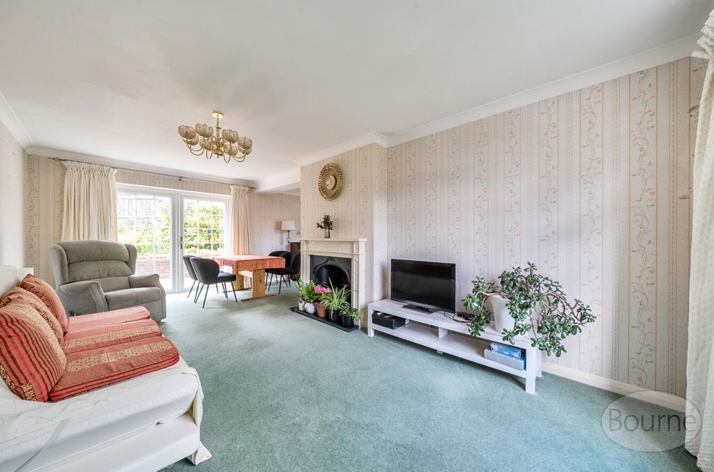 Property photo 2 of 23 31A365Cb-F794-483...