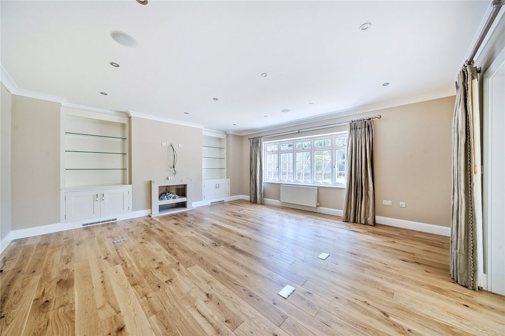 Property photo 2 of 10 Reception Room