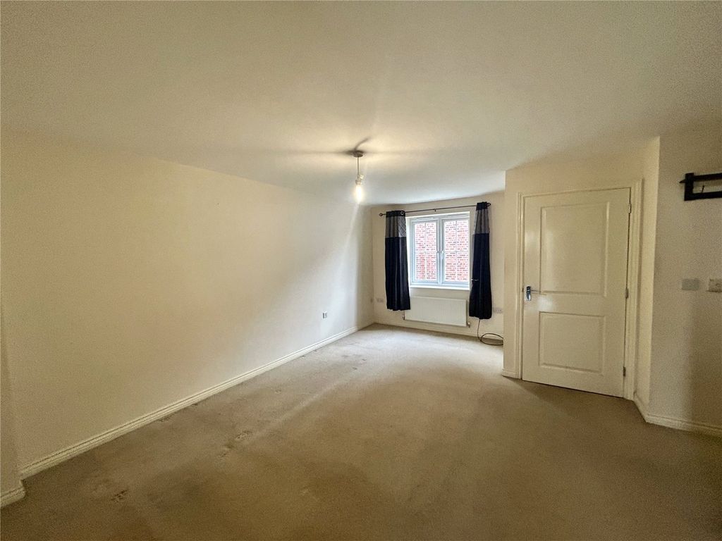 Property photo 3 of 15 Picture No. 22