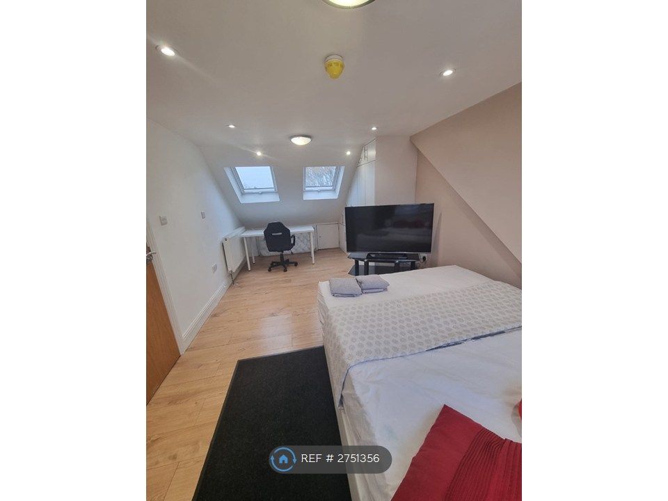 Property photo 3 of 3