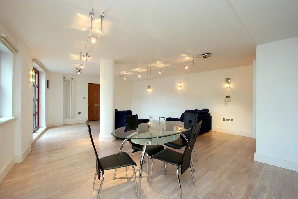 Property photo 3 of 10 Reception Room