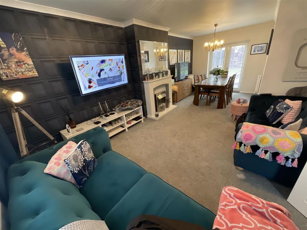 Property photo 2 of 13 Living Room